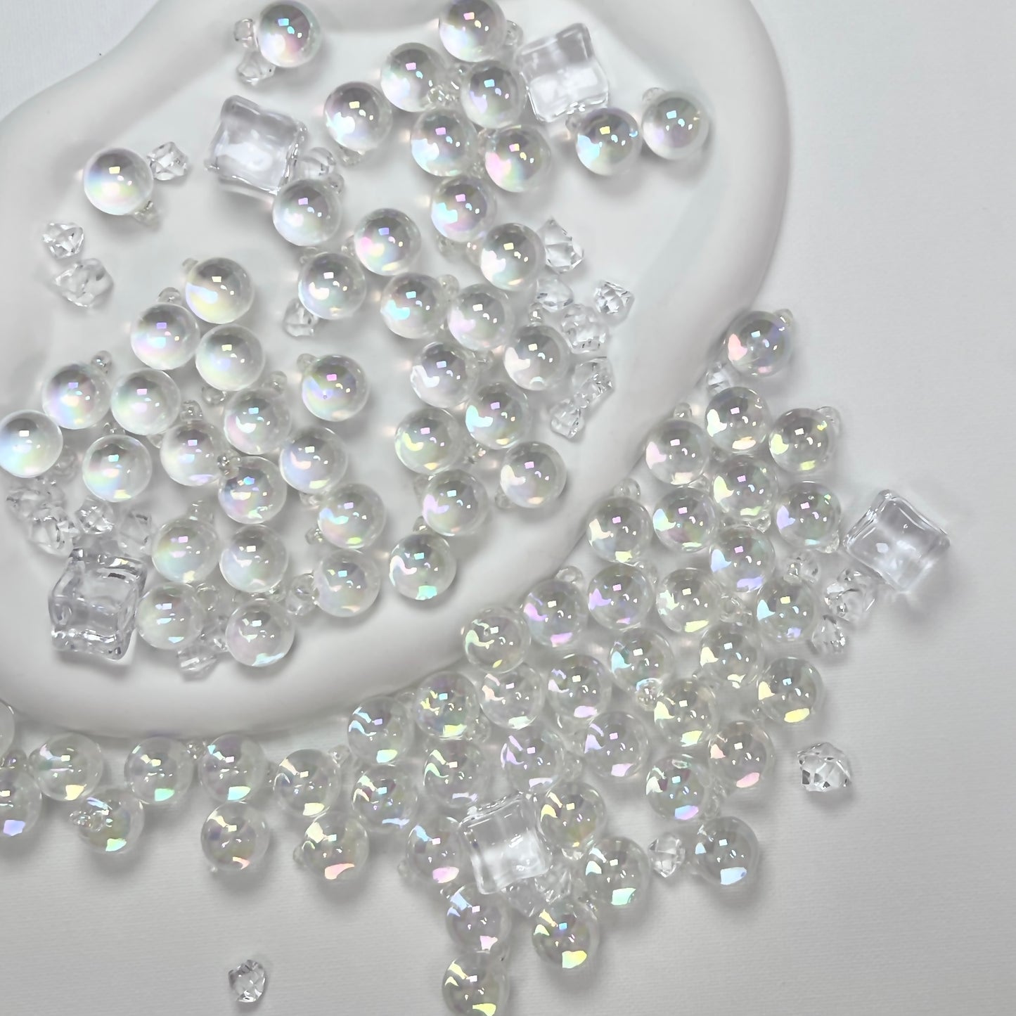 ♥【3.09再入荷】♥ A0001 アクリルかん付きビーズ