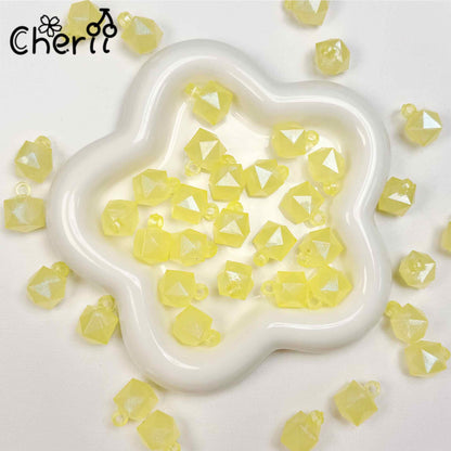 ♥【8.27再入荷】♥ A0166 多面体 夜光 カンツキ ビーズ